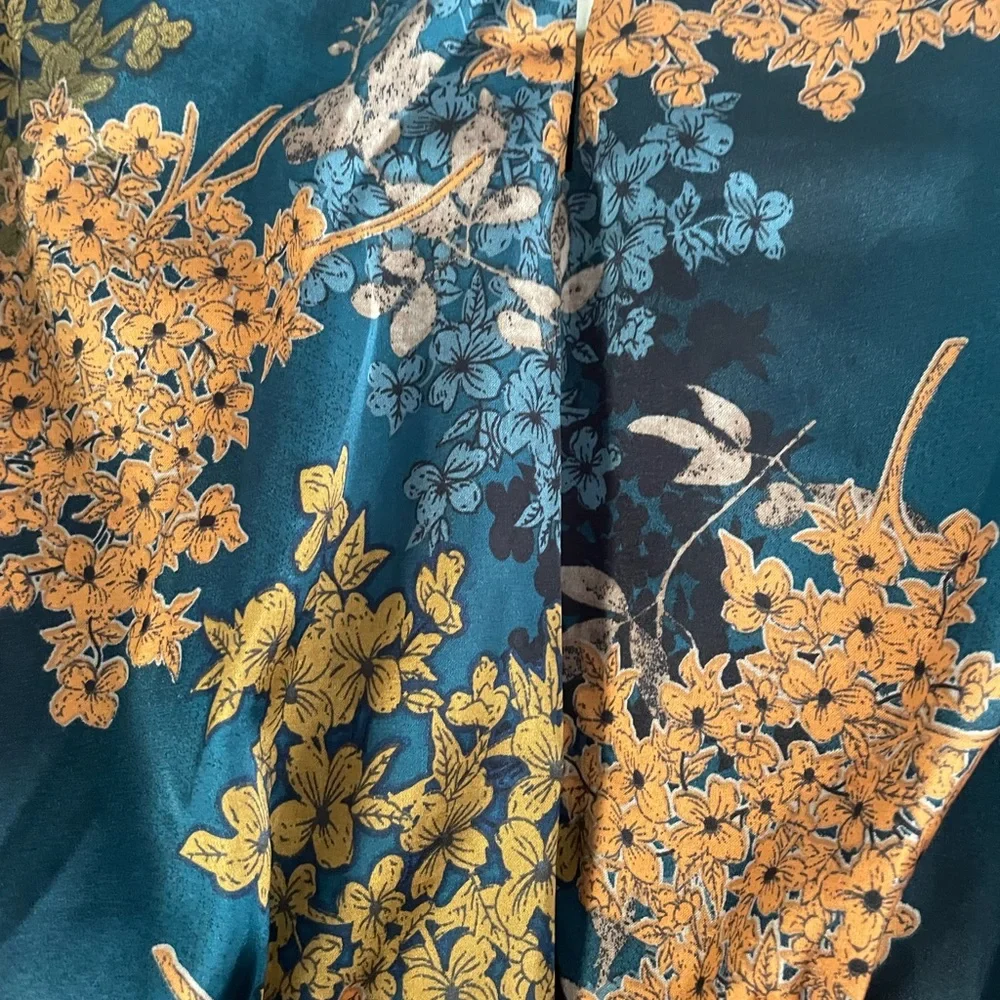 ASTR Teal and Orange Floral Midi Dress - Picture 3 of 5